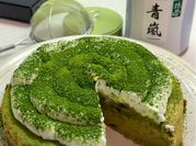 A picture of matcha cream cake