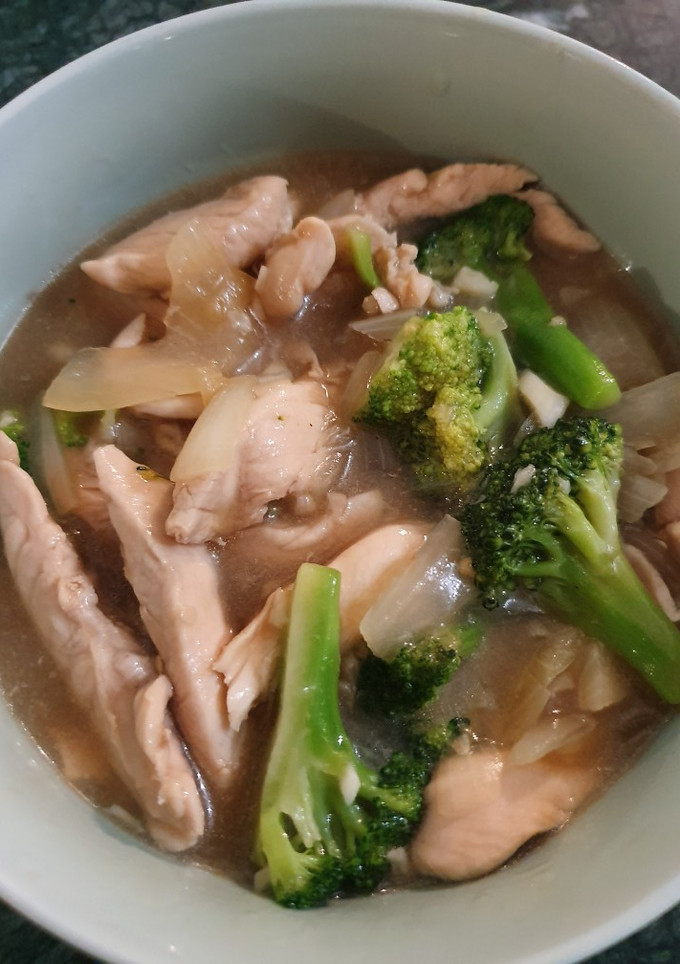 Foto resep Ayam cah brocolli (ala restaurant Chinese food)