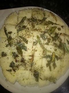 रवा ढोकला (Rava Dhokla recipe in Hindi) रेसिपी मुख्य फोटो