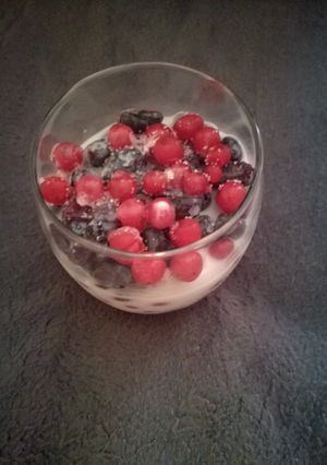 Zdjęcie przepisu Mleczne lody z owocami na upalne dni.