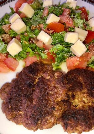 Una foto de Tortas de carne molida de res