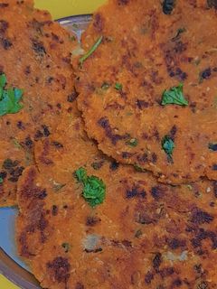 लौकी के फराली थेपला (Lauki ke farali thepla recipe in hindi) रेसिपी मुख्य फोटो