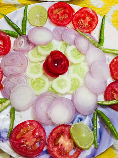 A picture of Healthy & colourful salad.