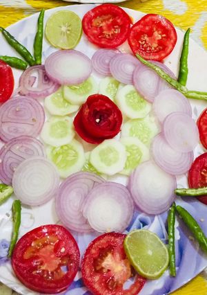 A picture of Healthy & colourful salad.