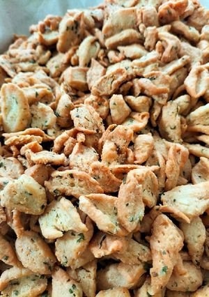 Foto resep Kue Bawang Renyah & Gurih