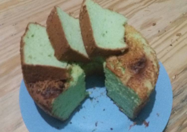 Chiffon Pandan Cake NCC