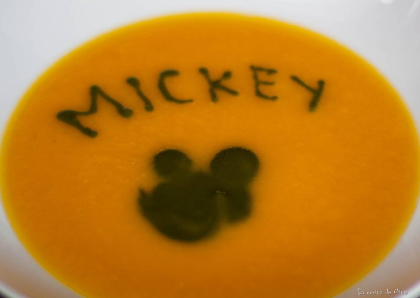 Crema Mickey Mouse