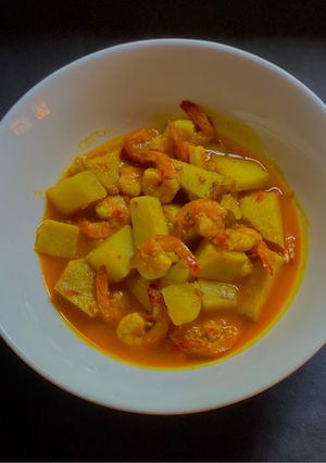 A picture of Bengali style Ol or Elephant Yam Dalna.
