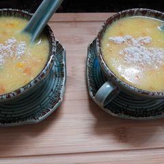 A picture of Sweet corn soup.