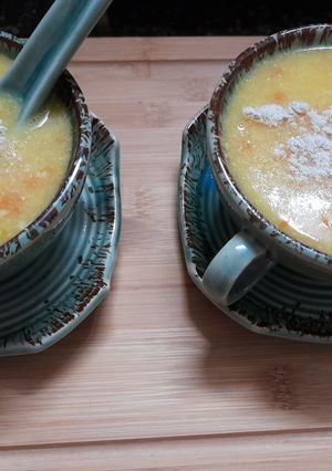 A picture of Sweet corn soup.