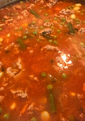 A picture of Moms minestrone soup.