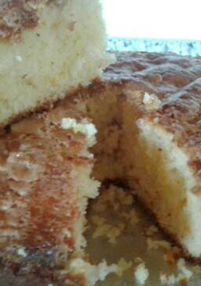 Una foto de Torta fácil de naranja/limón