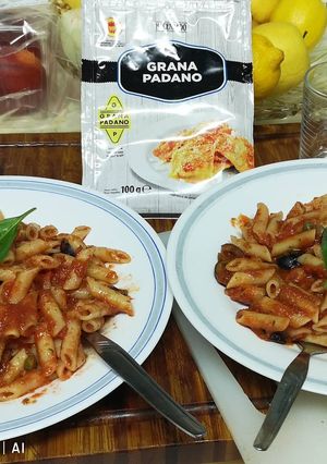 Una foto de Penne alla puttanesca