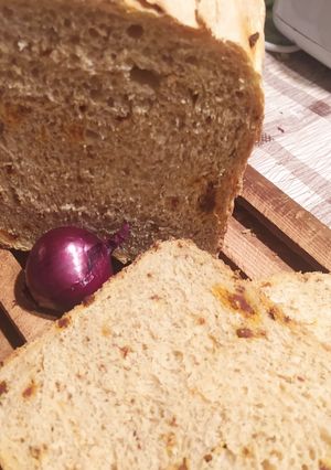Kolbászos kenyér recept fotója