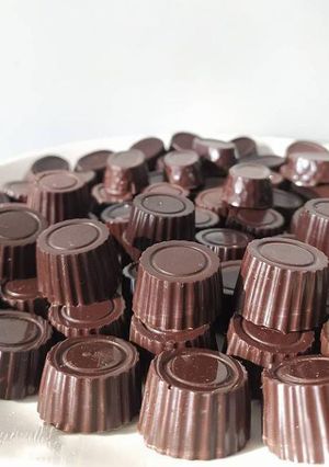 A picture of Dark Chocolate.