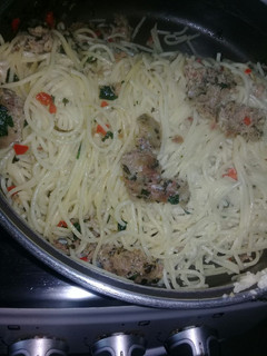 Una foto de Espaguetti con longaniza