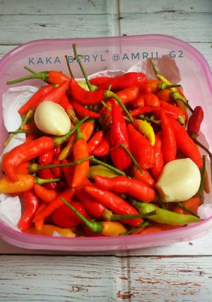 Foto resep Tips Menyimpan Cabe