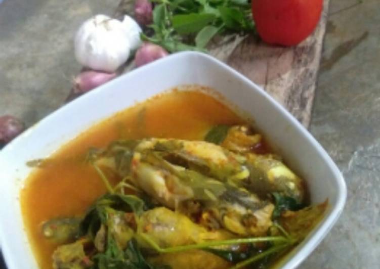 Bahan memasak Ikan sayur asam kemangi Lezat