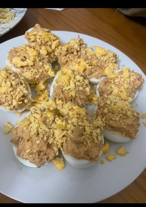 Una foto de Huevos rellenos