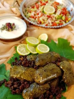 عکسی از دستور دلمه برگ مو