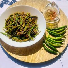 A picture of Green chilli Pickle.