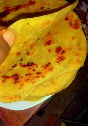 A picture of Chapati malenge/carrots 😋😋😋.