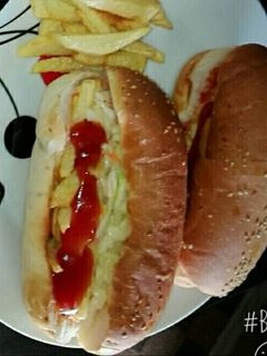 صورة لوصفة ساندويشات بطاطا وسلطة ملفوف