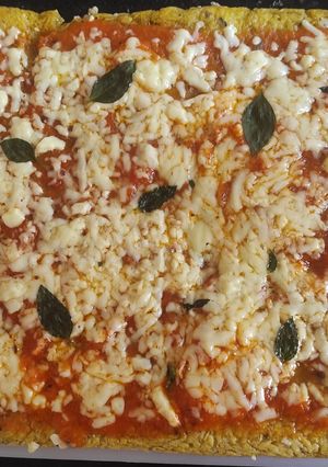 Una foto de Pizza de plátano verde (en la flip)