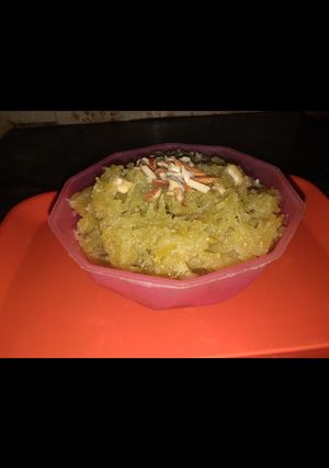 દુધી નો હલાવો (Dudhi no Halwa Recipe In Gujarati) રેસીપી મુખ્ય ફોટો