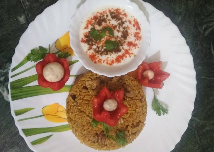 Simple Way to Make Speedy Mushroom biriyani