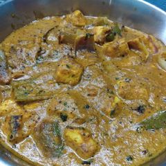 A picture of Paneer Tikka masala.