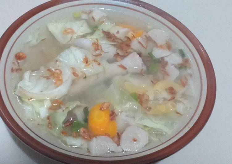 Bagaimana Menyiapkan 18. Sop Bakso, Ceker Ayam, Makaroni yang Menggugah Selera