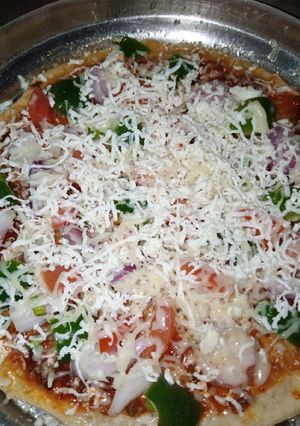 A picture of Cheese Pizza.