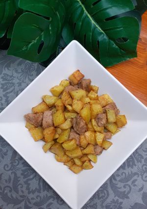 Hagymás aprópecsenye recept fotója