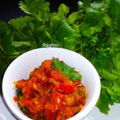 A picture of Tomato chutney/sabji.