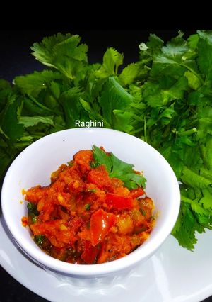 A picture of Tomato chutney/sabji.