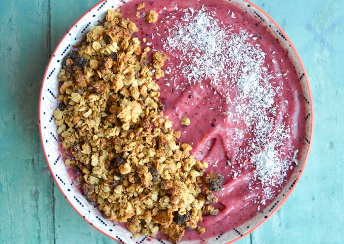 Simple Way to Prepare Quick Cherry Smoothie Bowl