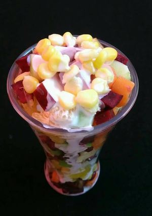 A picture of Mixed Fruits Veggies Salad.