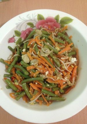 Foto resep Oseng Kacang Panjang, Wortel, Toge dan Ceplok Telor