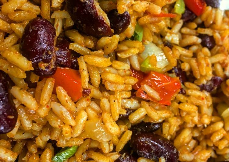 Steps to Prepare Quick Red Beans and Rice