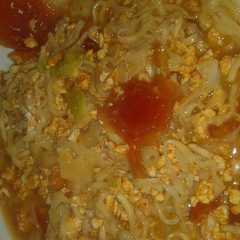 A picture of Seblak basah pedas enak.