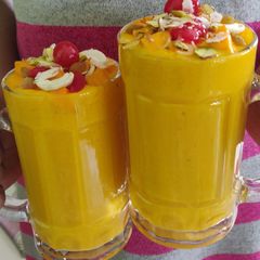 A picture of Mango Lassi.