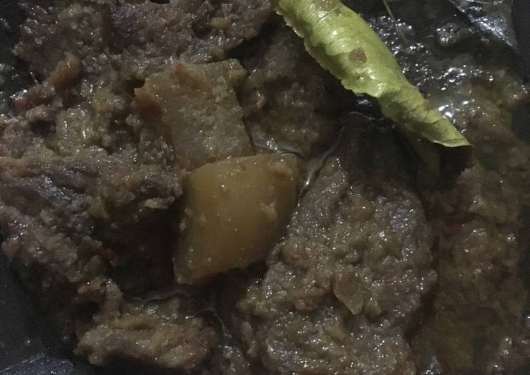 Lapis daging ala saya