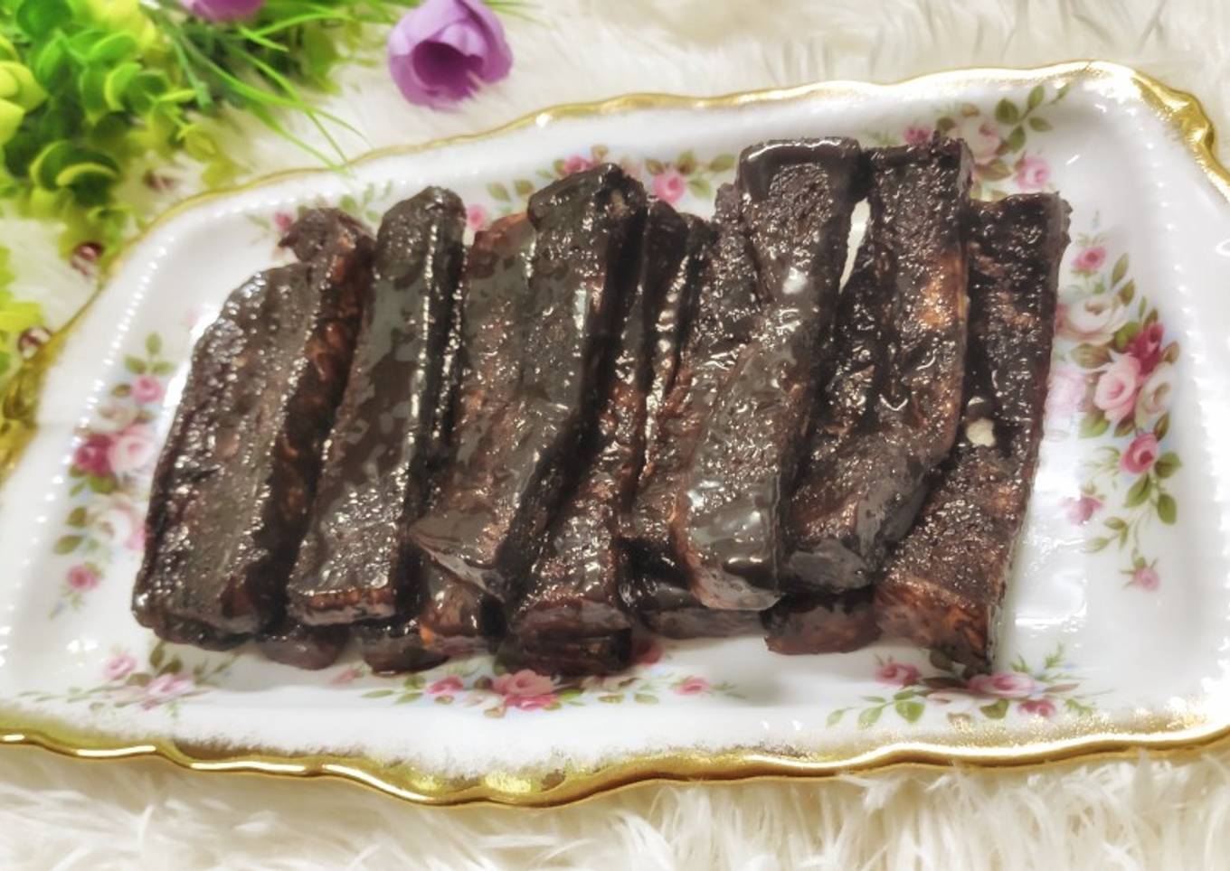 kue coklat leleh
