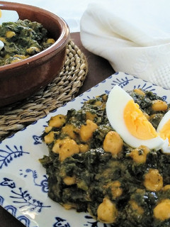 Una foto de Garbanzos con espinacas