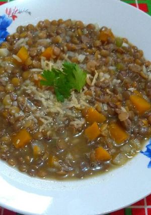 Una foto de Lentejas con arroz