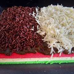 Bolu kukus 3 warna রেসিপির প্রধান ছবি