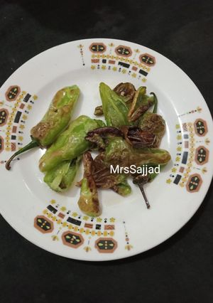 A picture of Fry chillies.