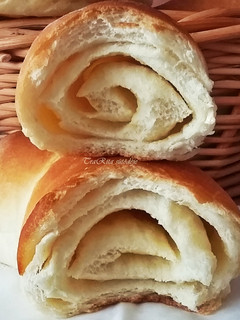 Tejes vajas kifli recept fotója