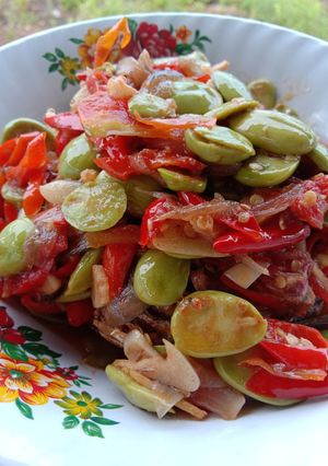 Foto resep Sambel pete iwak asin telang